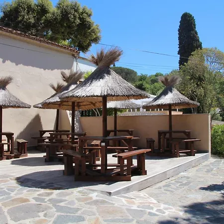 Lovely And Friendly Mobile In France Holiday home Gassin